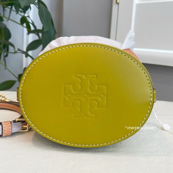 🔥NeW! Tory Burch T Monogram Embossed Contrast Mini Bucket Bag - Picture 12 of 17